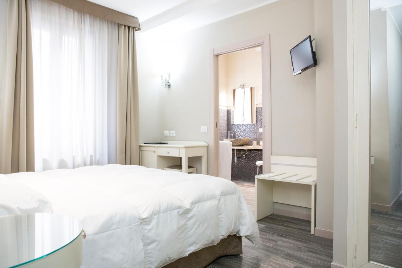 Hotel Al Castello Verona Bagian luar foto