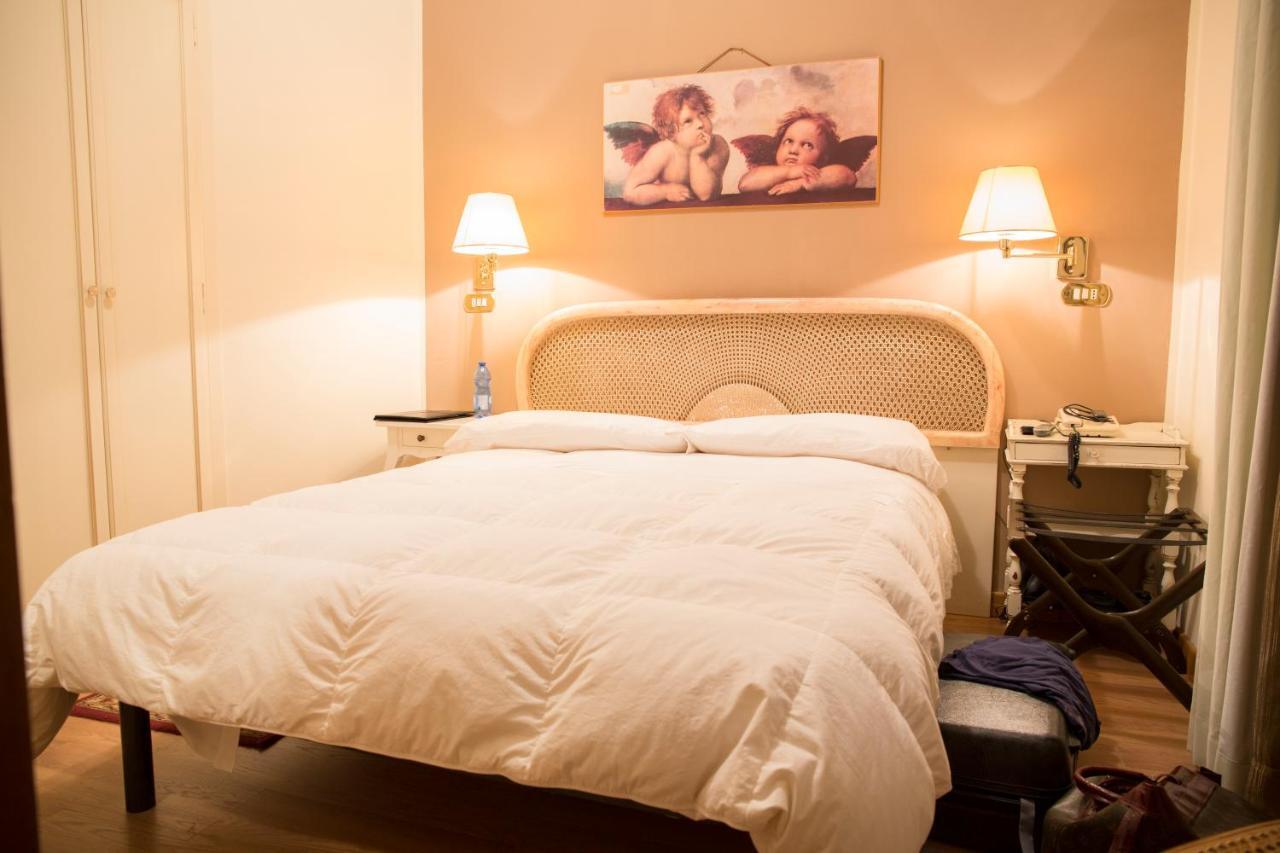Hotel Al Castello Verona Bagian luar foto