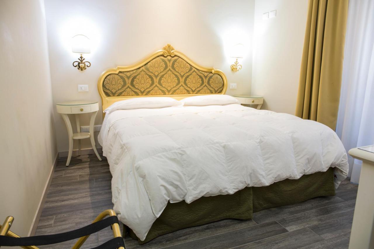 Hotel Al Castello Verona Bagian luar foto